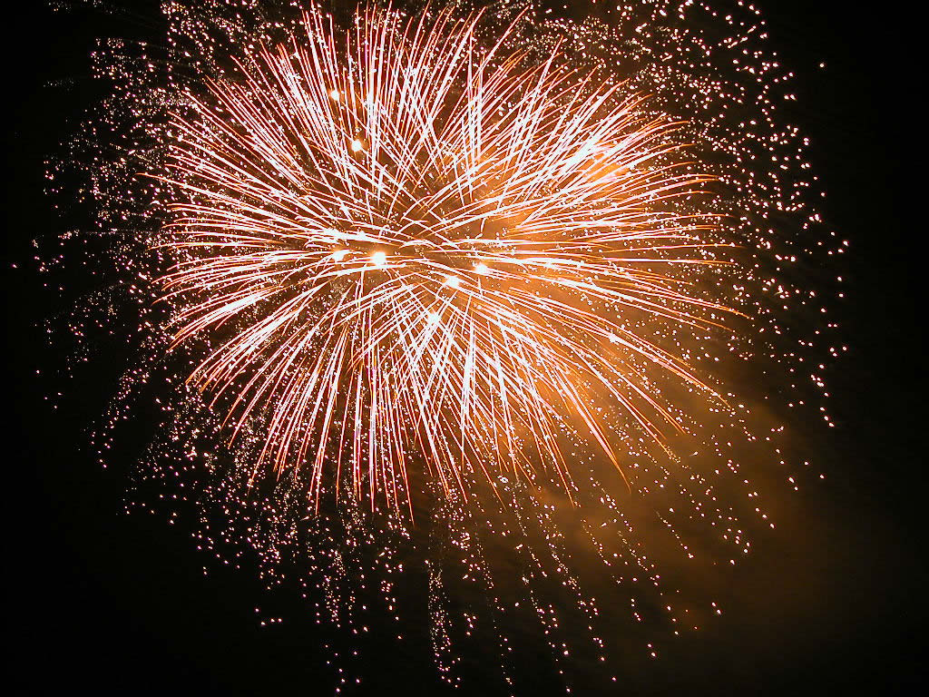 The bursting fireworks
