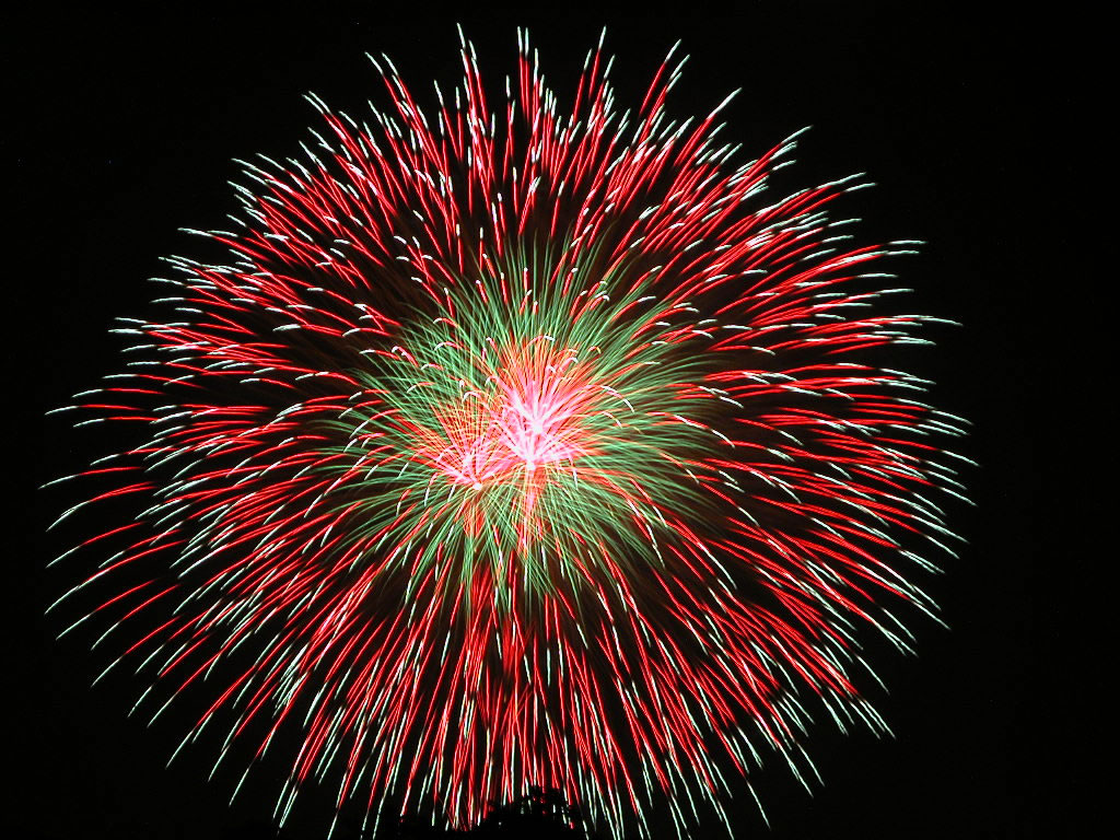To a north Lake Biwa fireworks display