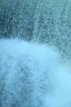 激しい流れの滝640×960