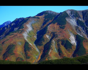 立山連峰・剣御前付近の紅葉1280×1024